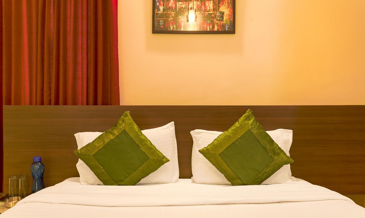 Treebo Trend Mel'S Suites Indiranagar Bangalore Exterior photo